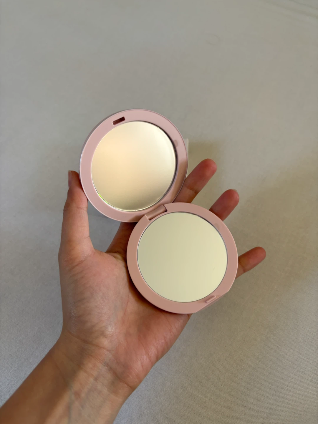 DIOR Pink Compact Mirror - photo 3