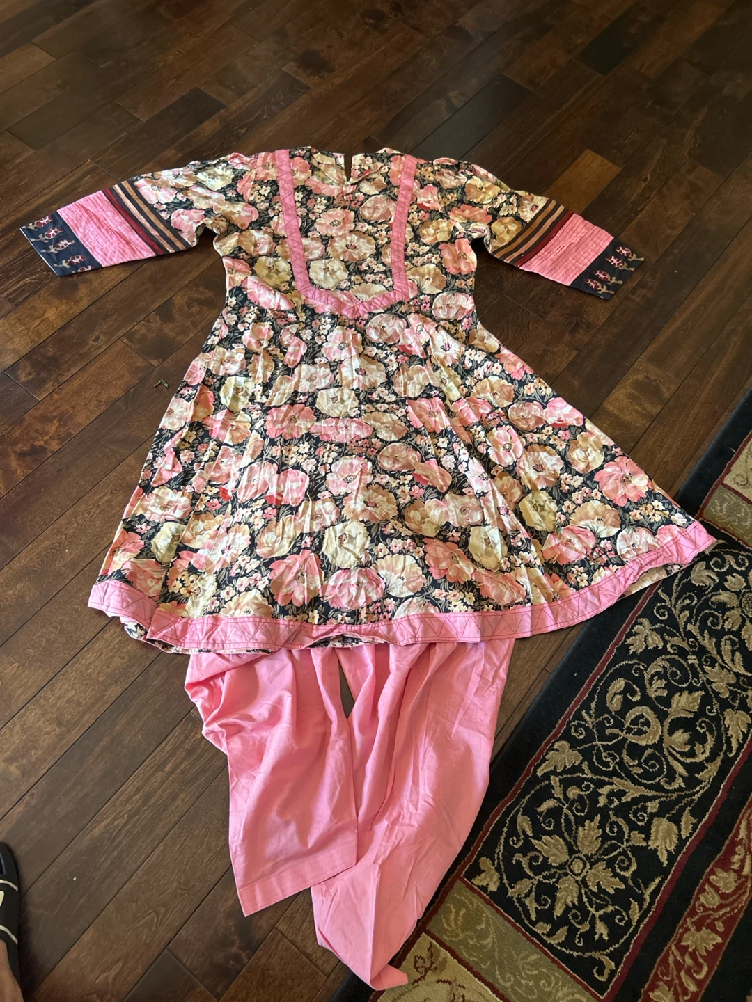 Floral Print Kurti with Pink Pants