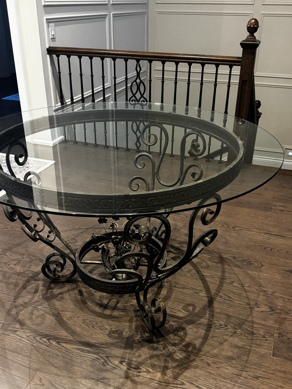Elegant entry table - photo 2
