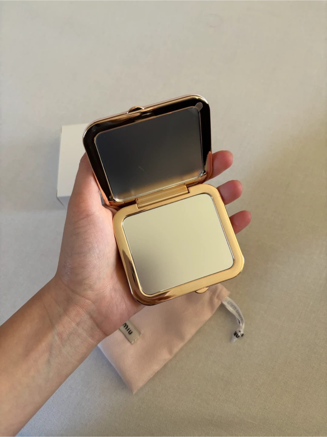MIU MIU Pink Compact Mirror - photo 4