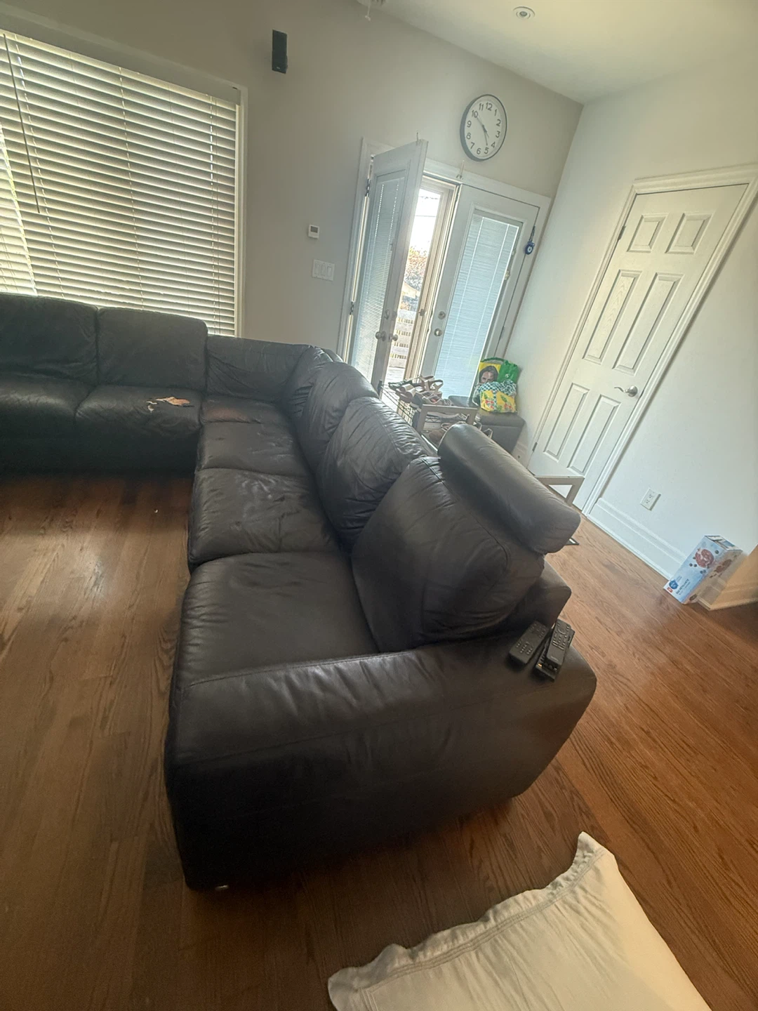 Large Black Leather Sectional Sofa with Recliners - photo 5