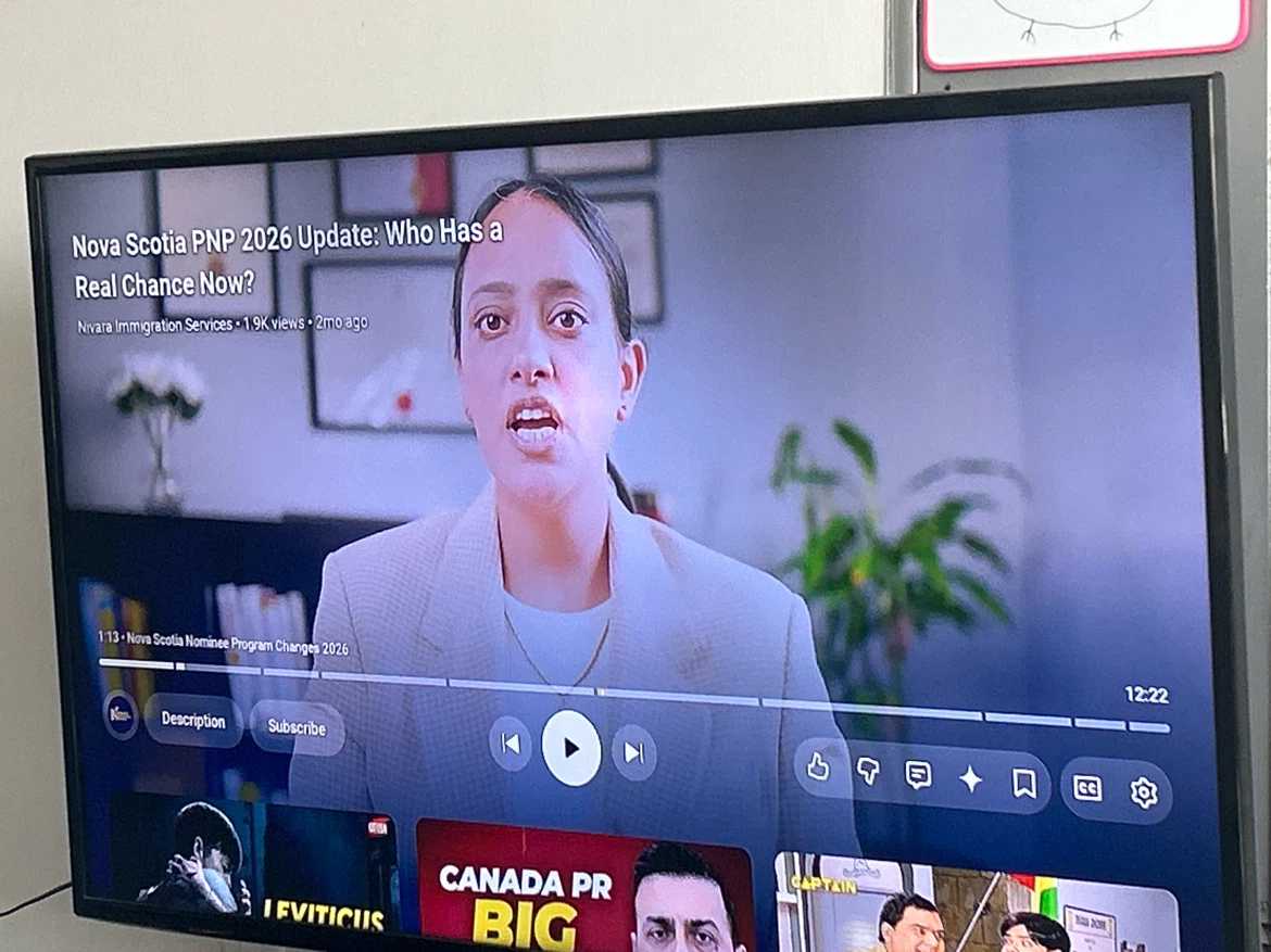 Samsung 55" Smart TV - photo 3