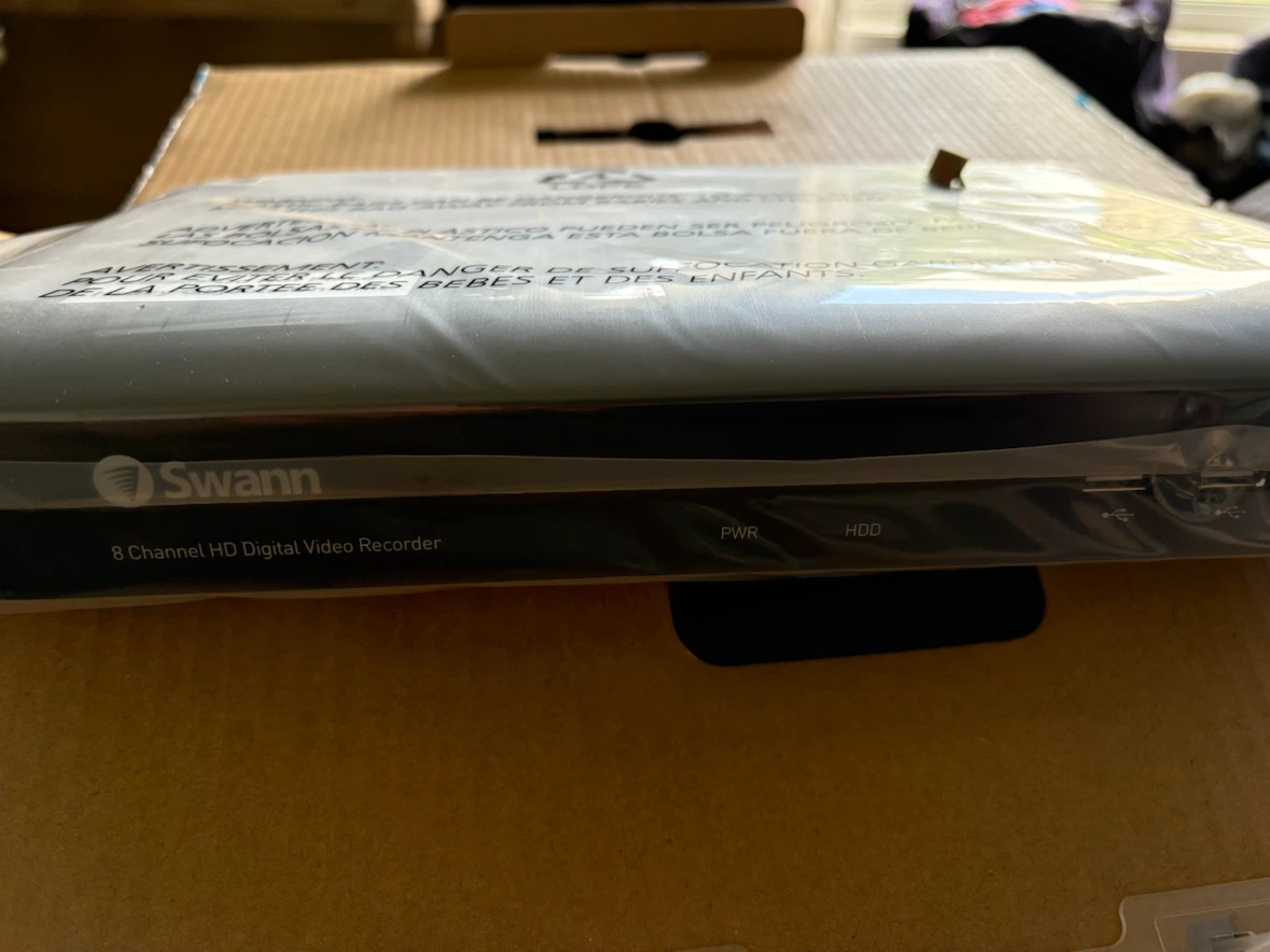 Swann Smart Security System 4 Camera Kit - photo 3