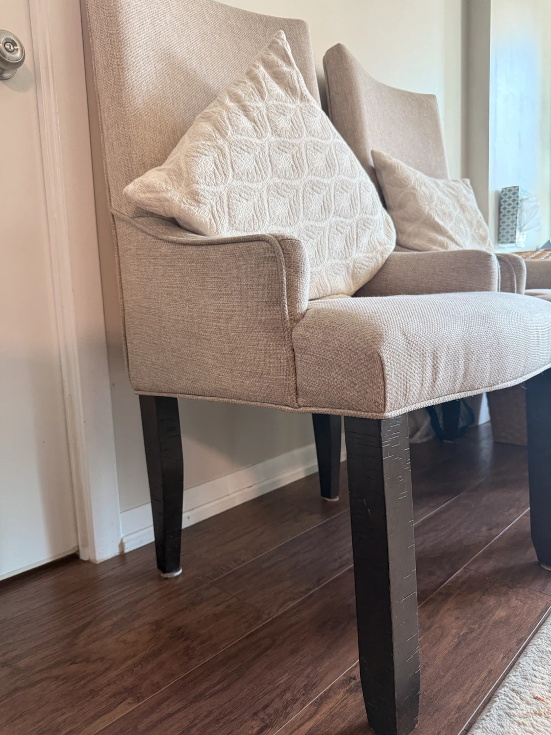 Accent chairs - photo 3