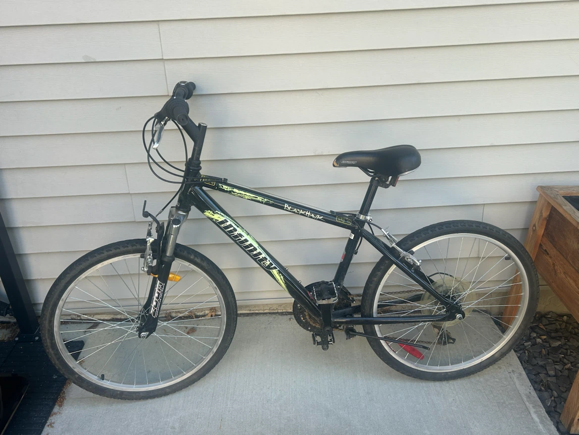 Mongoose Black Hawk Mountain Bike
