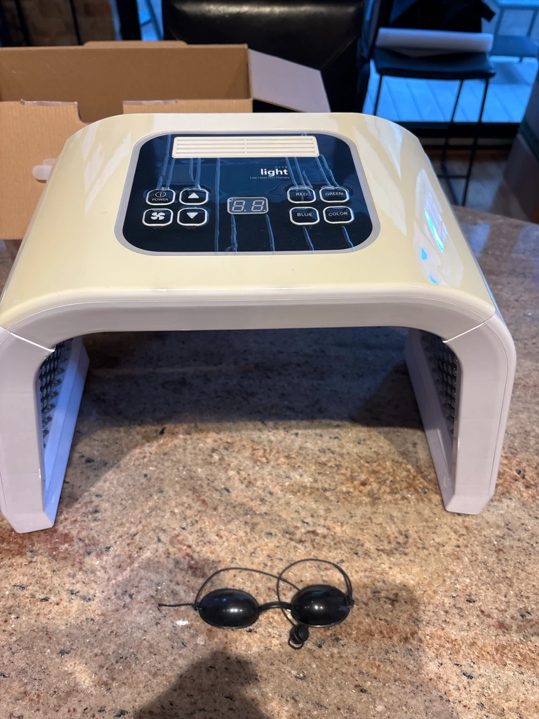 7 LED Color Light Therapy Face Mask - photo 4