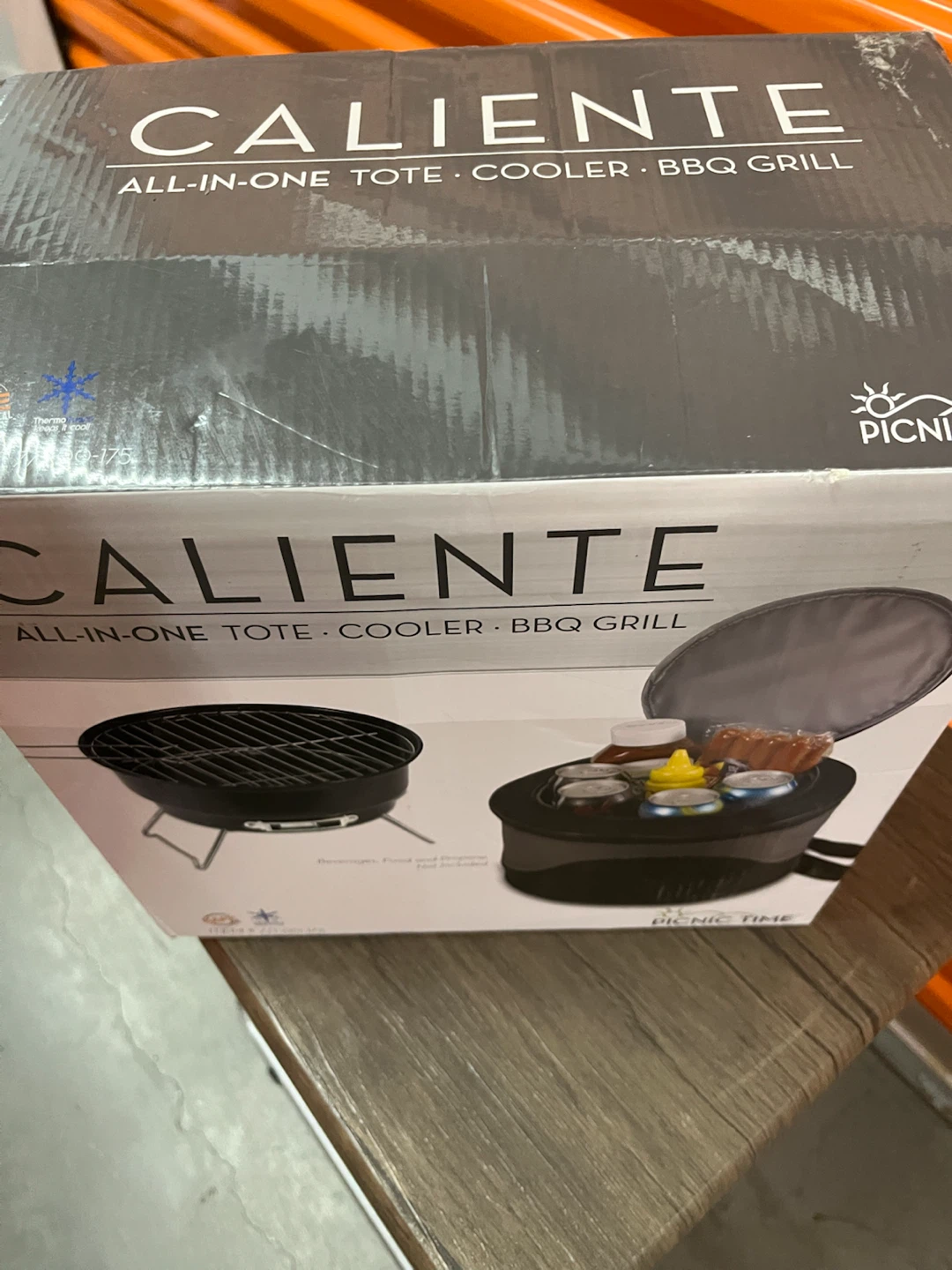 Picnic Time Caliente All-in-One Tote Cooler BBQ Grill - photo 2