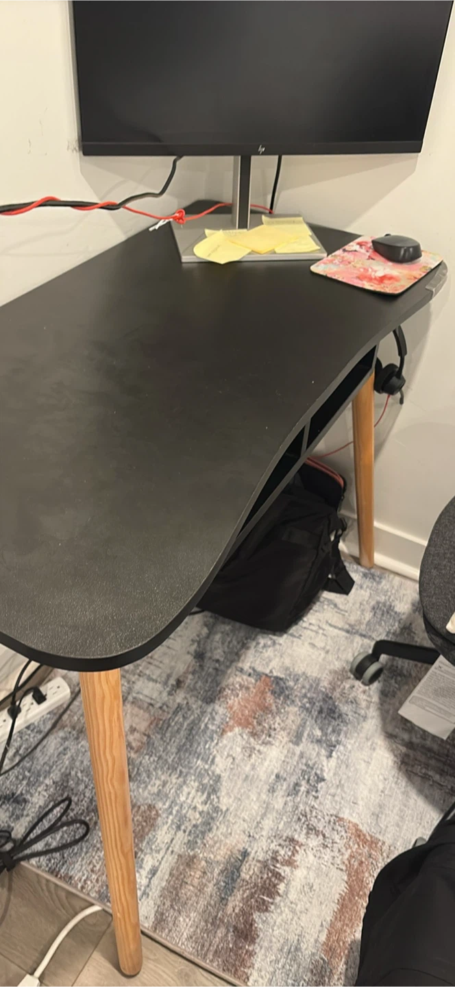 Curved Black Desk with Wooden Legs