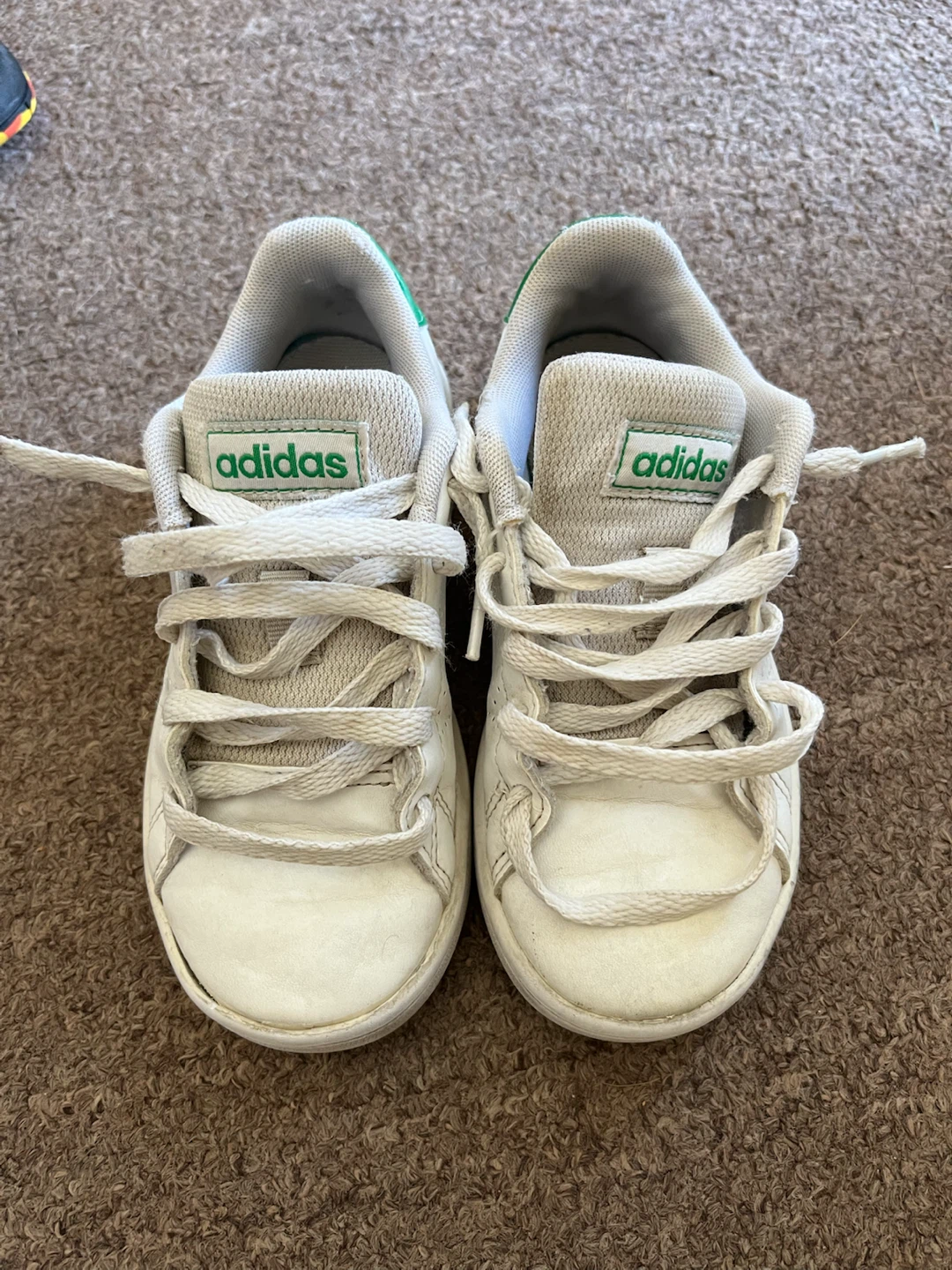 10.5 adidas shoes
