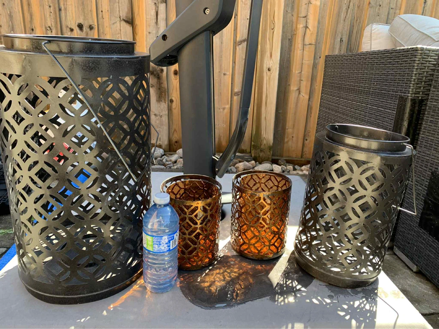 Patio lanterns LOT !!  Metal and glass