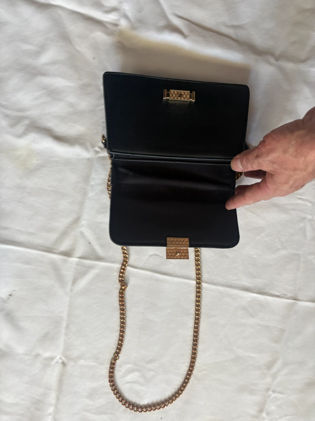 Black Chain Shoulder Bag - photo 3