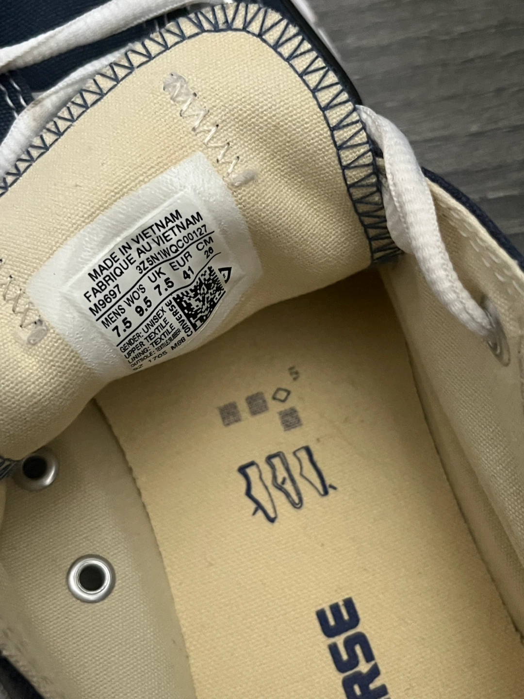 Converse Chuck Taylor Lows - photo 5