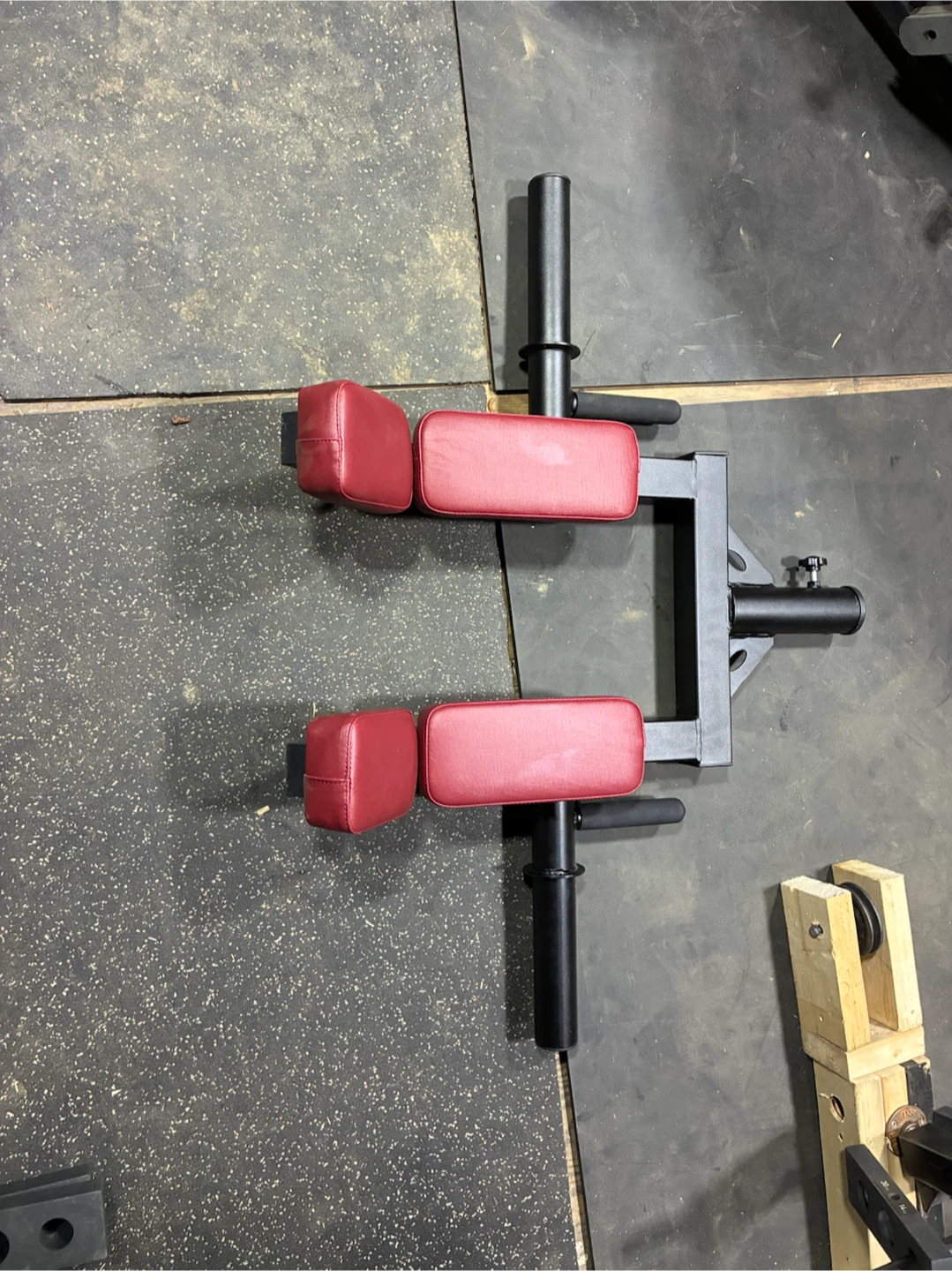 Viking press for barbells