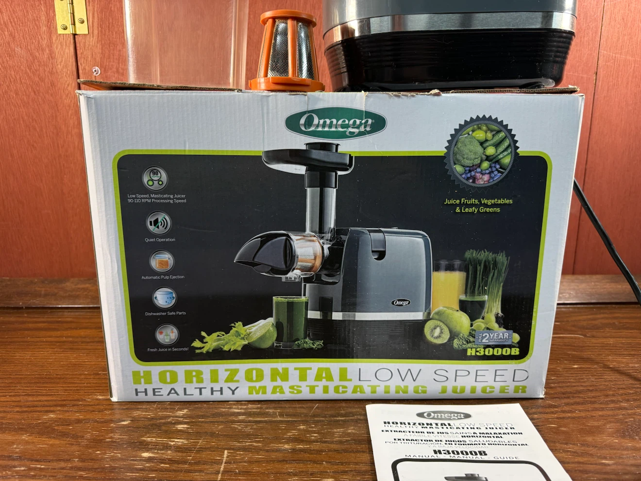 Omega H3000D Cold Press Slow Masticating Juicer Extractor - photo 2