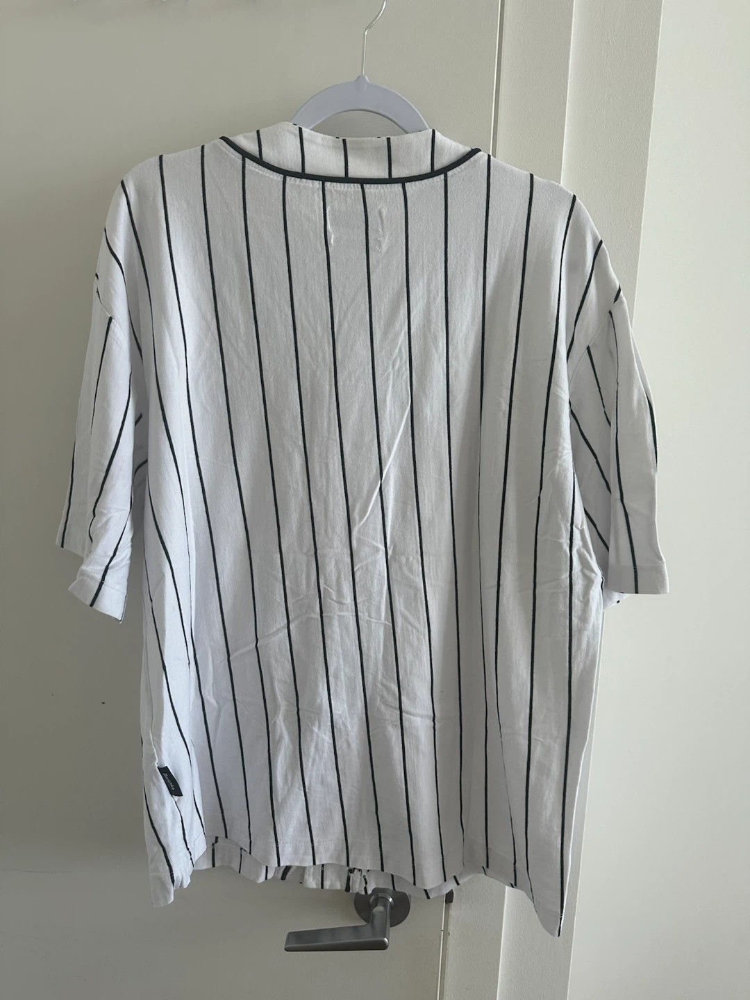 Bershka White Pinstripe Baseball Jersey - XL - photo 4