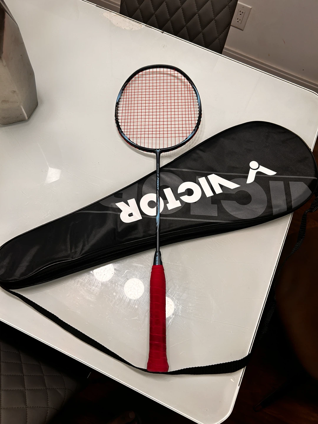 Victor Badminton Racket with Cover
