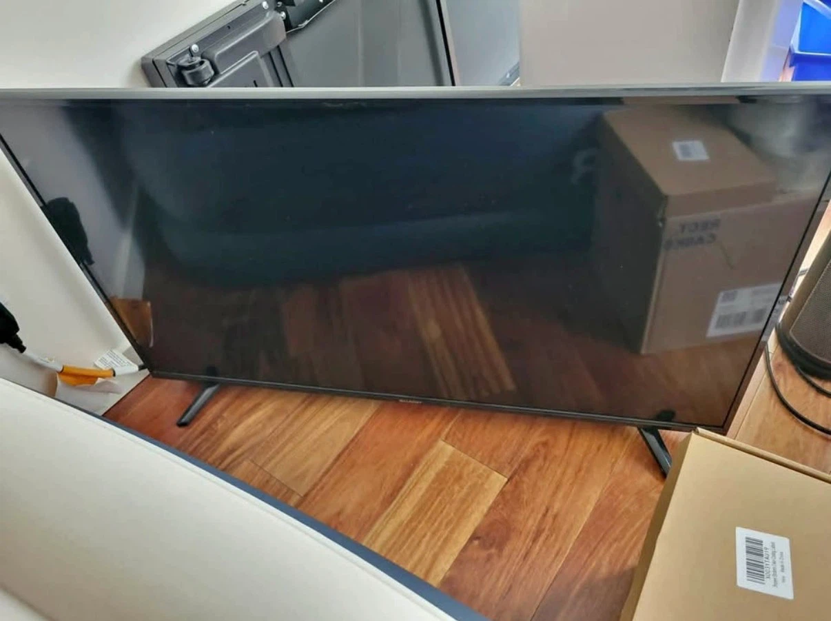 40" Sharp HD TV