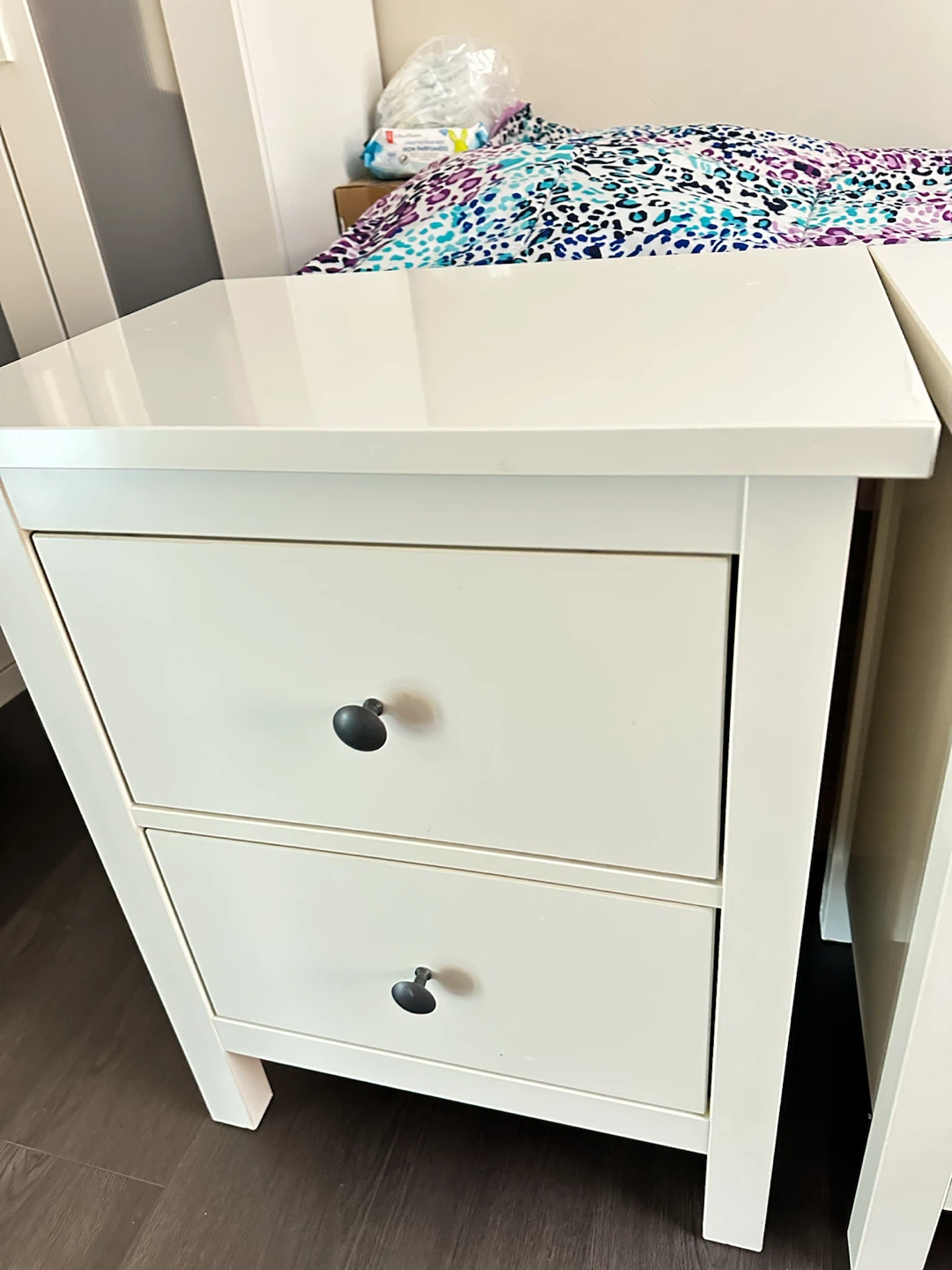 Ikea hemnes nightstands - photo 3