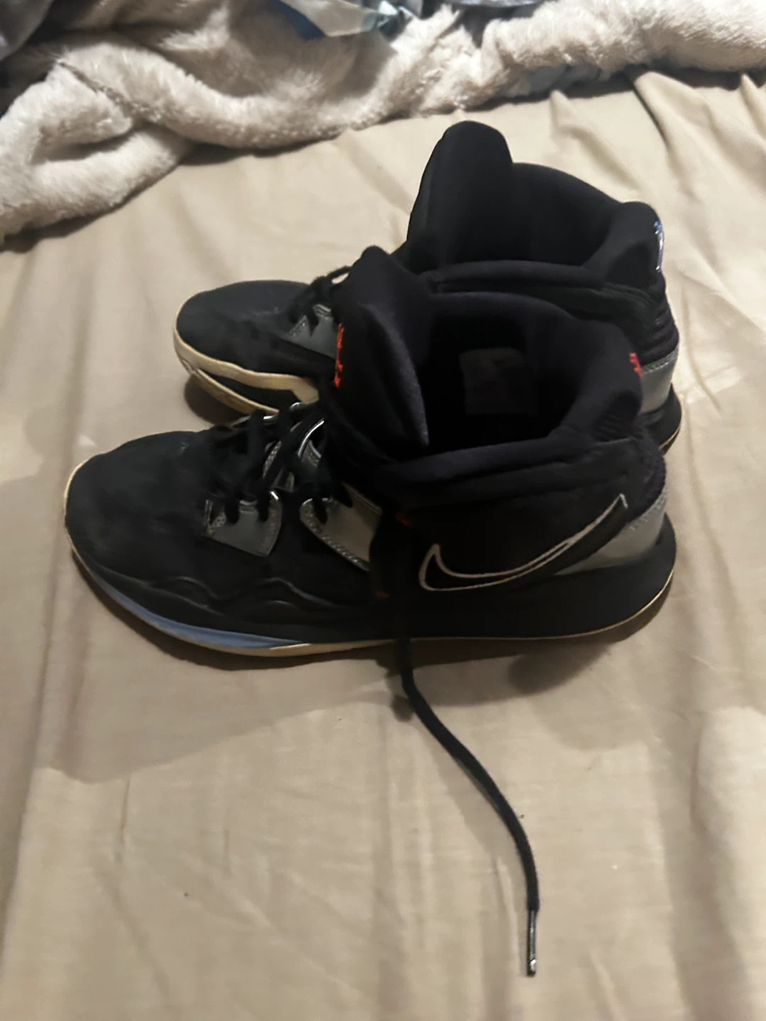 Nike Kyrie Infinity Basketball Shoes Size 11 - photo 2