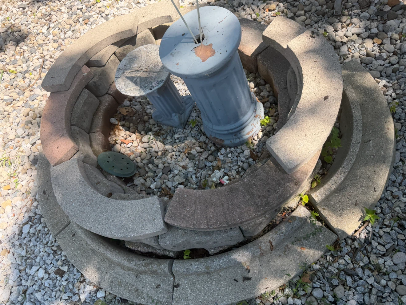 Circular Stone Fire Pit with Pedestal Accents - photo 3