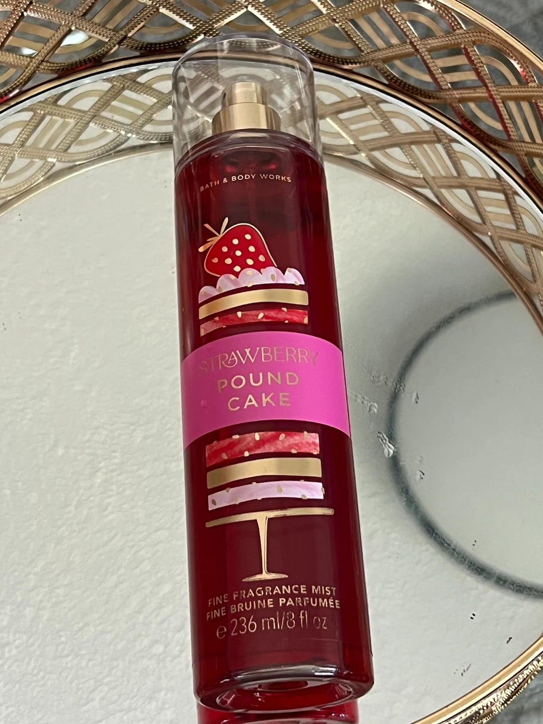 Bath & Body Works Strawberry Pound Cake Fine Fragrance Mist - photo 3