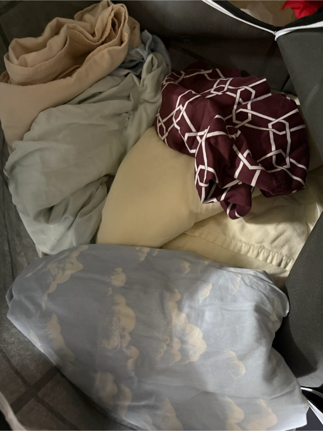 Assorted Towels, Pillowcases and Sheets