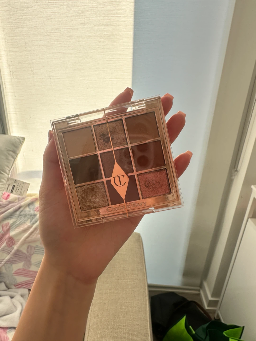 Charlotte Tilbury Eyeshadow Palette - photo 2