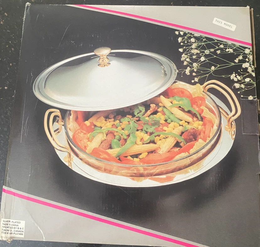 2.5 Qt. Round Baker with Silver Plated Stand and Lid - photo 3