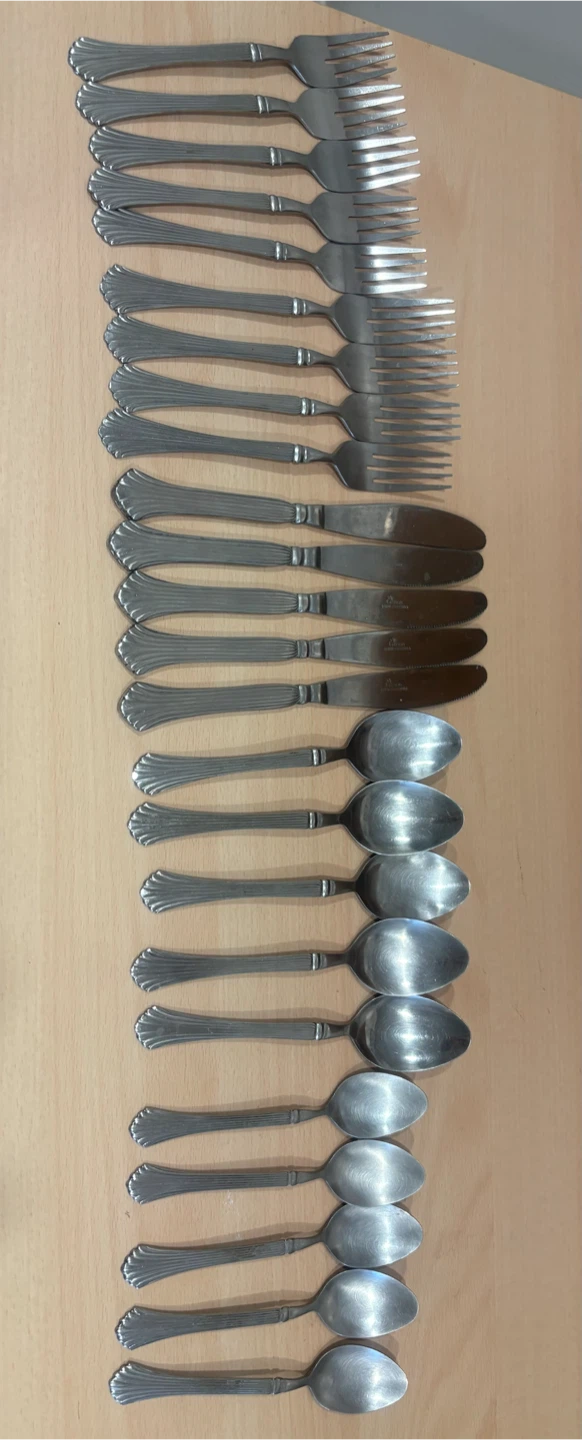 Set of 10 Forks, 5 Knives, 10 Spoons