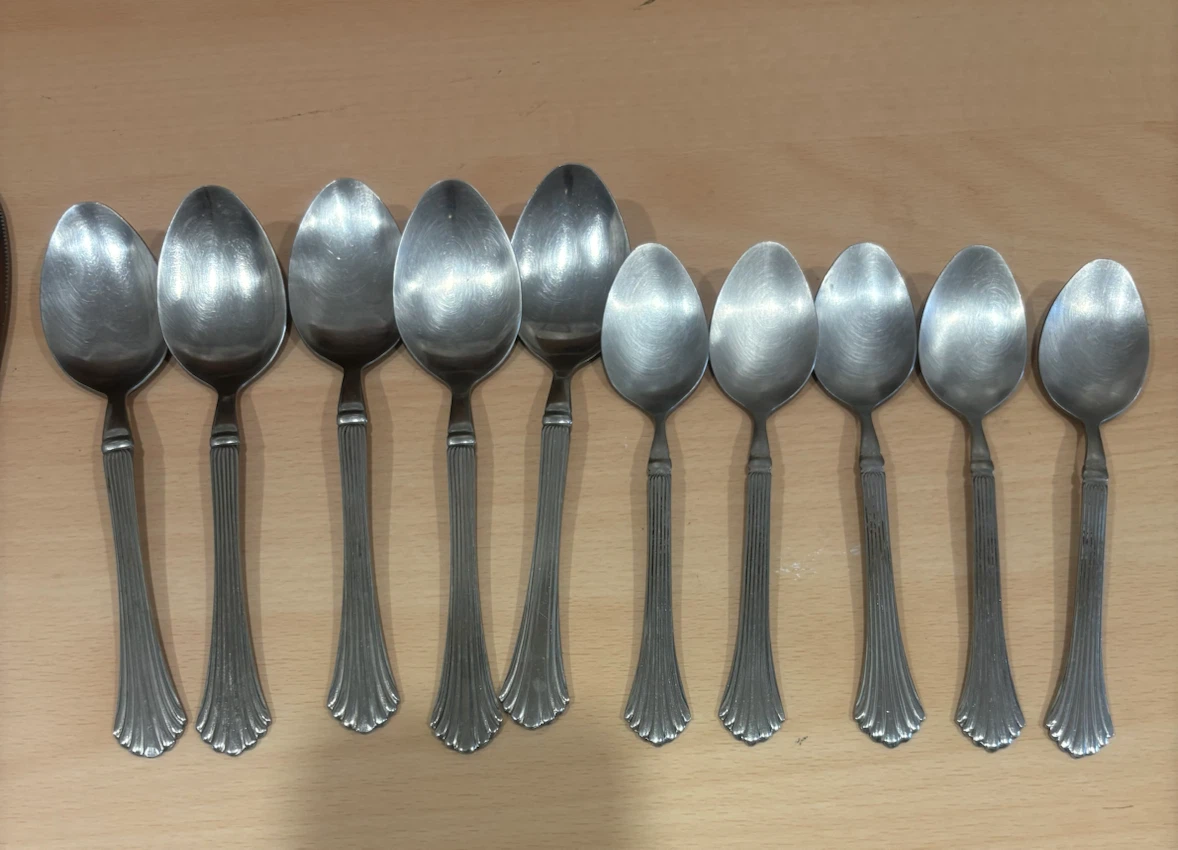 Set of 10 Forks, 5 Knives, 10 Spoons - photo 4