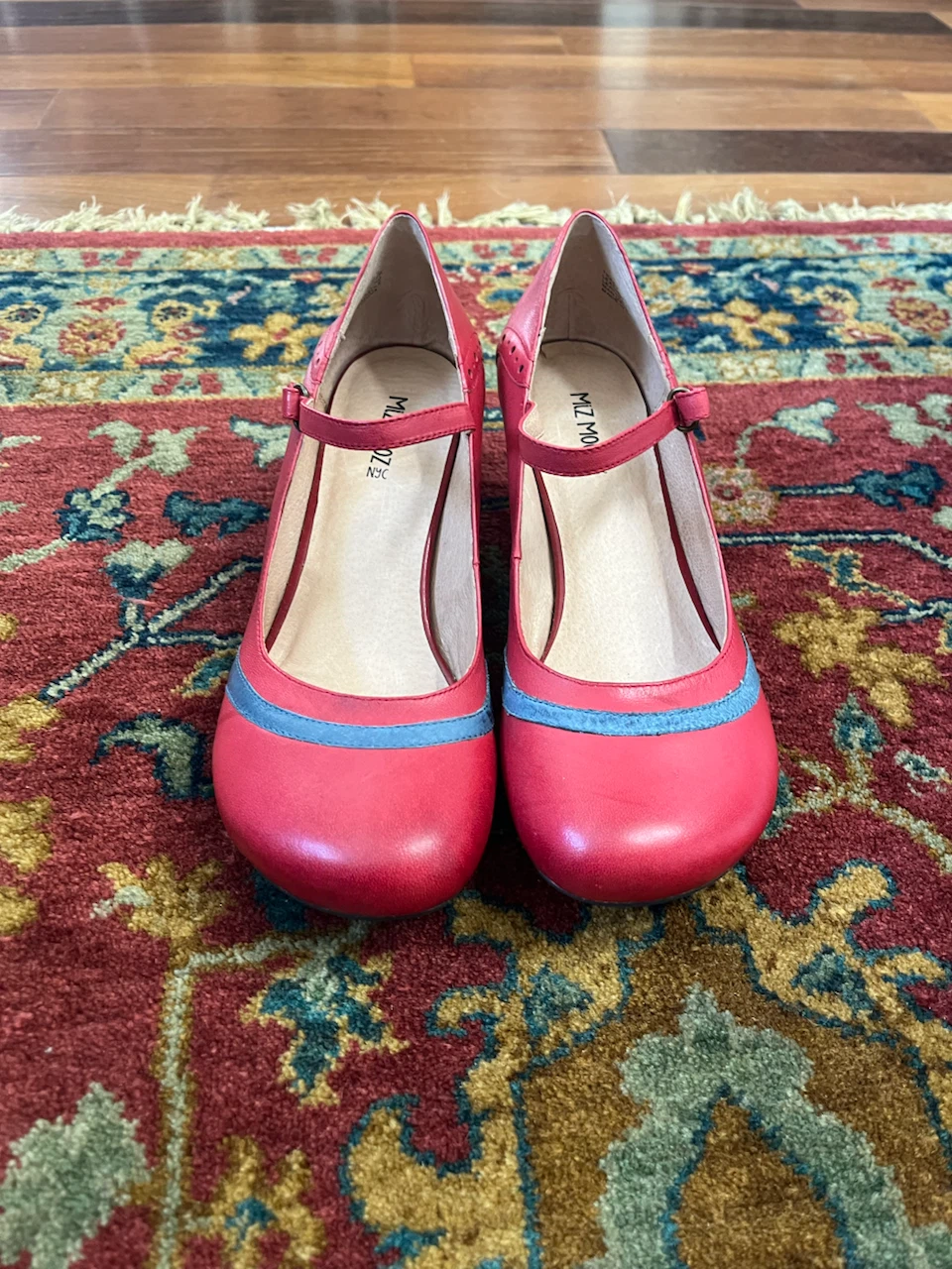 Miz Mooz Red Heels with Blue Accent - Size 8 38.5 - photo 2