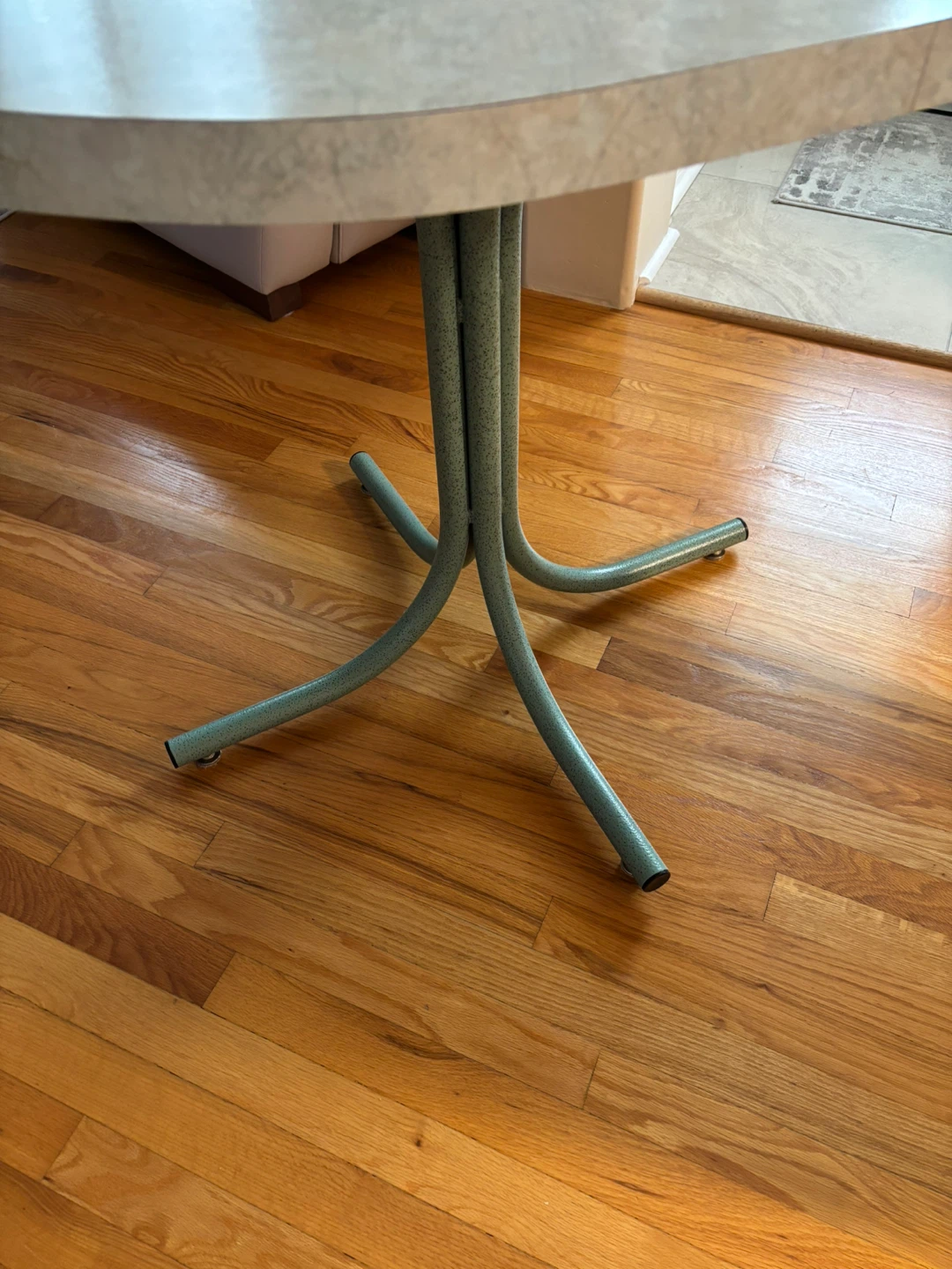 Oval Dining Table - photo 3