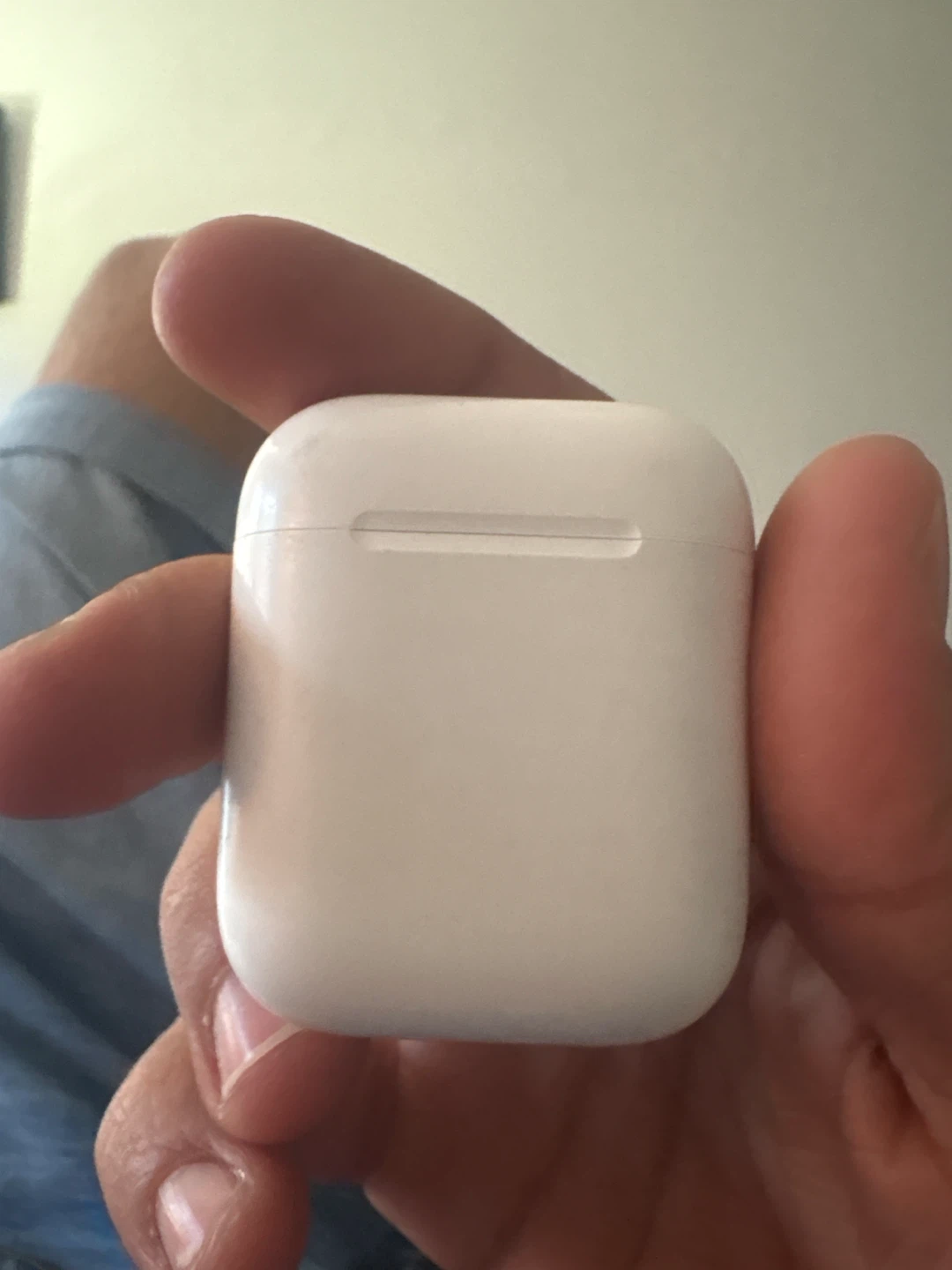 Apple AirPods Wireless Earbuds
