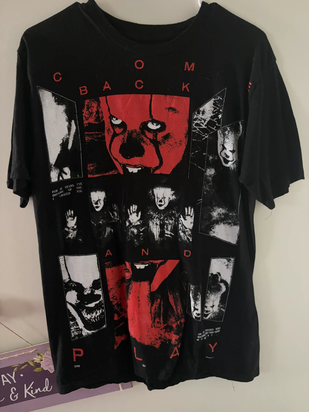 Hot Topic IT Chapter Two Pennywise T-Shirt - photo 2