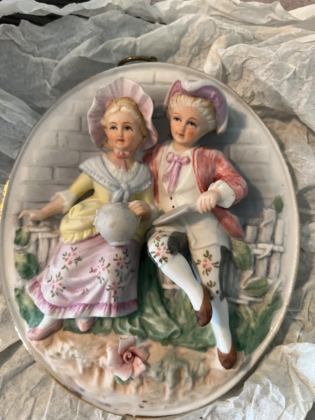 Vintage Porcelain Figurine Wall Plate Couple
