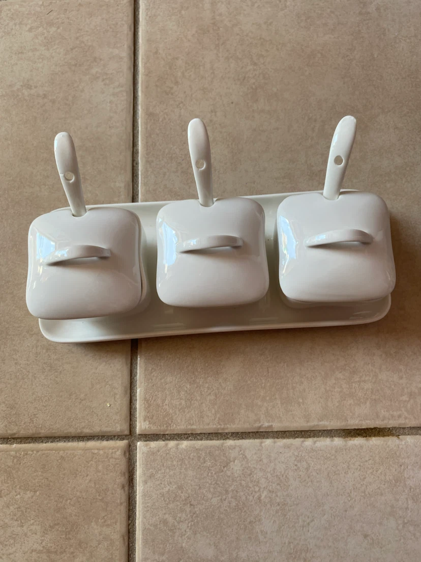 White Ceramic 3-Piece Spice Set with Spoons - photo 2