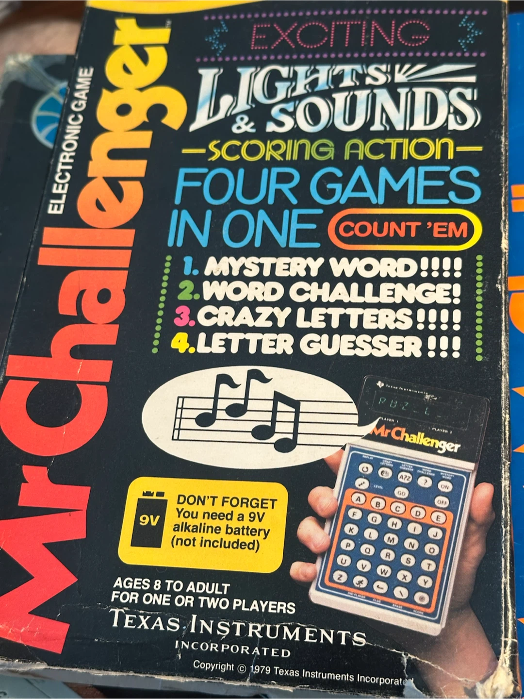Vintage TI Mr. Challenger Word Game Boxed Works Missing Door - photo 3