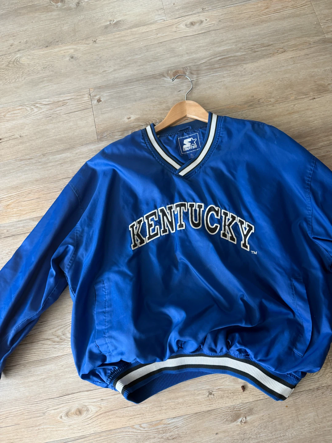 Starter Kentucky Wildcats Pullover Windbreaker