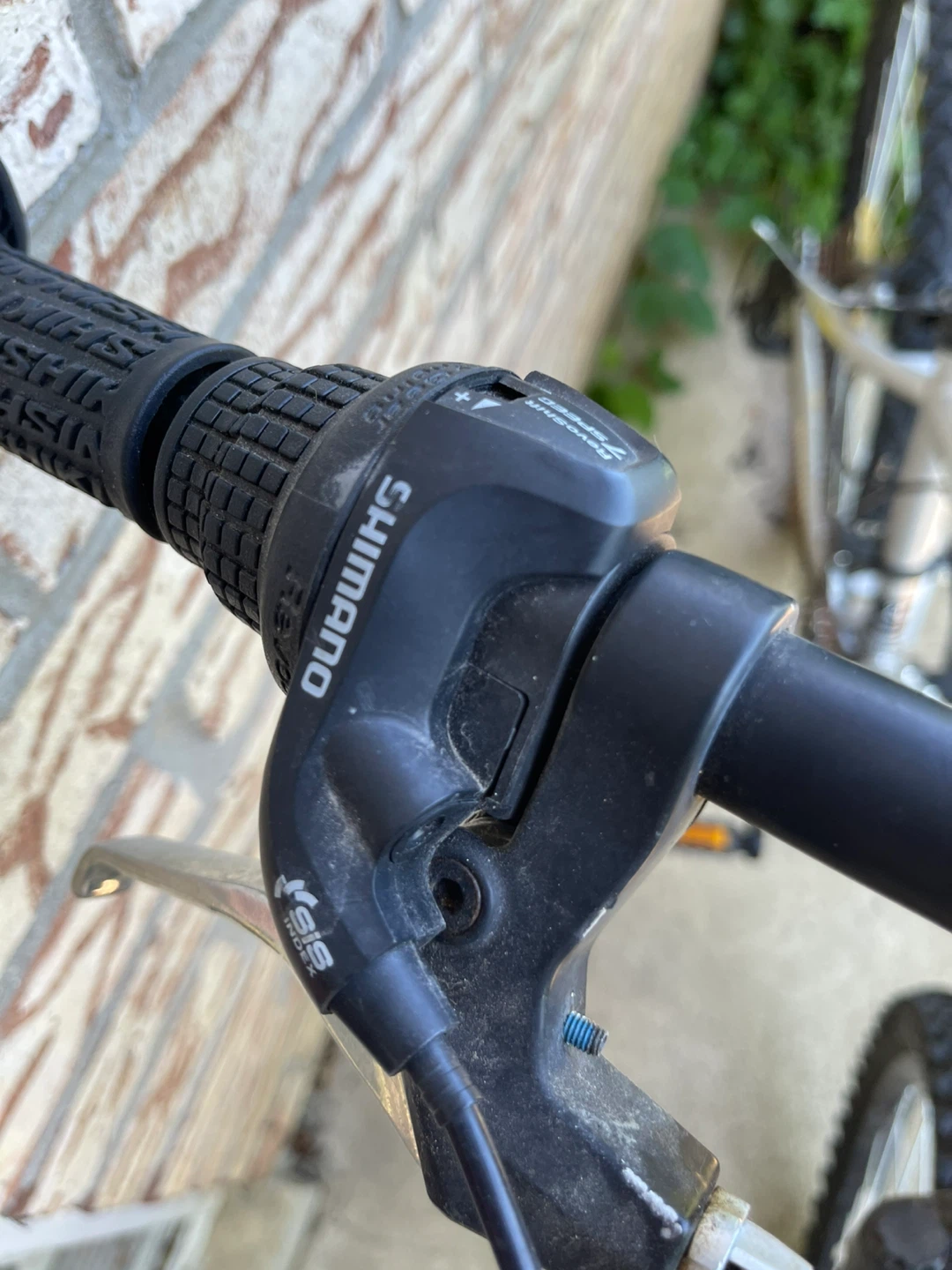 Nishiki Pueblo Mountain Bike 24in - photo 4