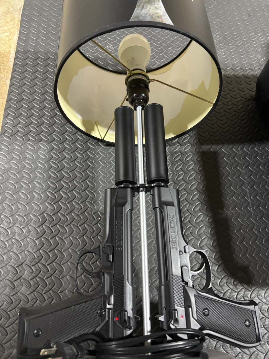 Boondock Saints Table Lamp - photo 2