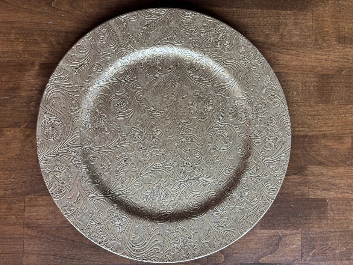 Gold Embossed Charger Plates Set - photo 2