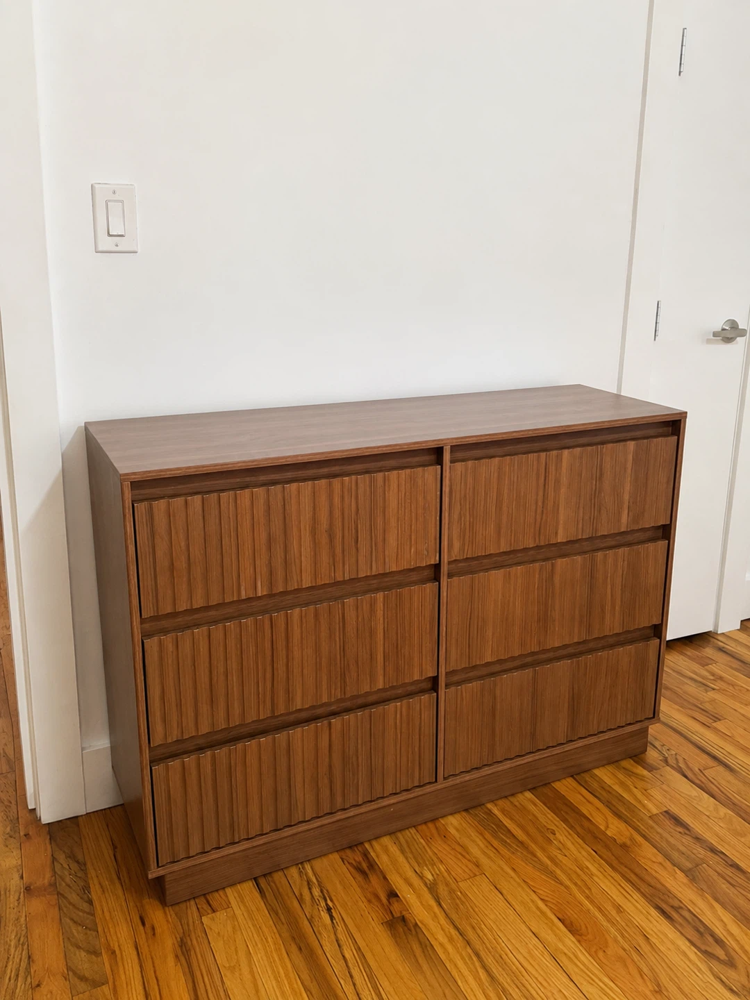 BRAND NEW!!! Mid Century Walnut 6 Drawer Dresser