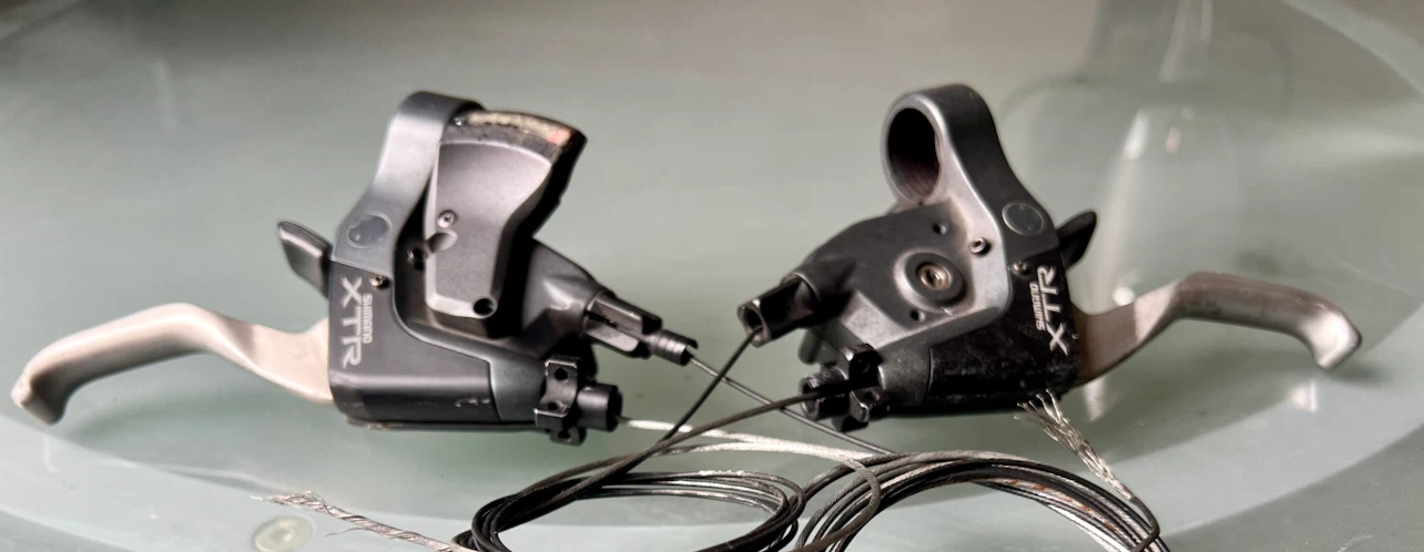 SHIMANO XTR brake levers shifters levers STI 3x9