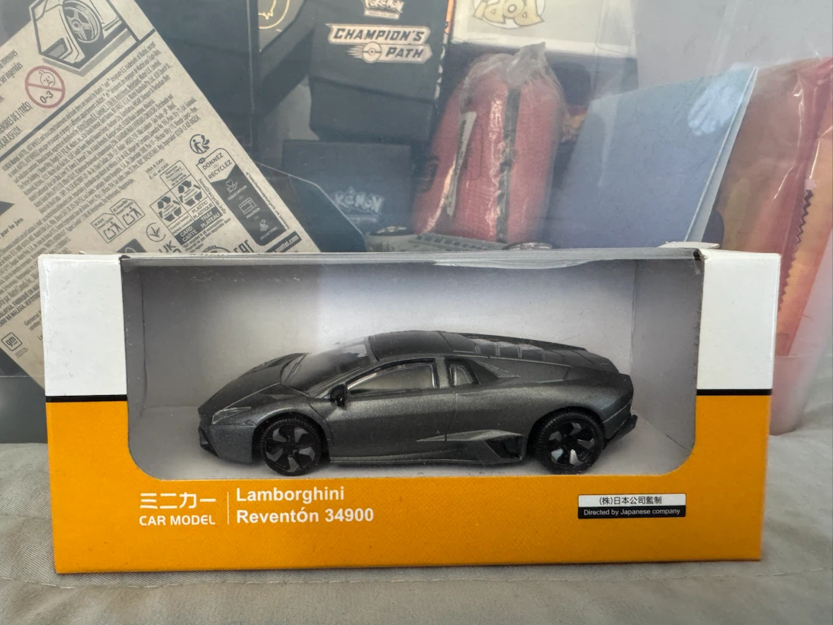 MINISO Rastar Lamborghini Reventón 34900 Car Model