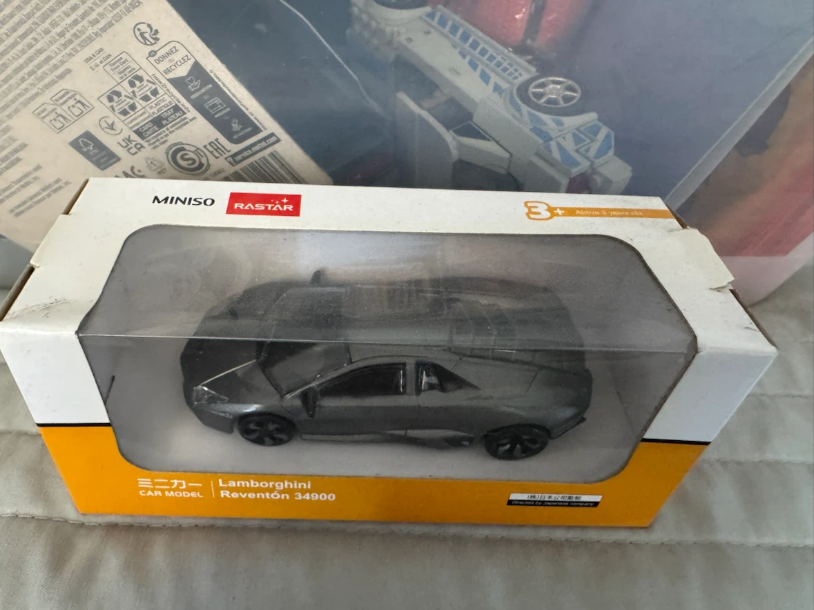 MINISO Rastar Lamborghini Reventón 34900 Car Model - photo 2