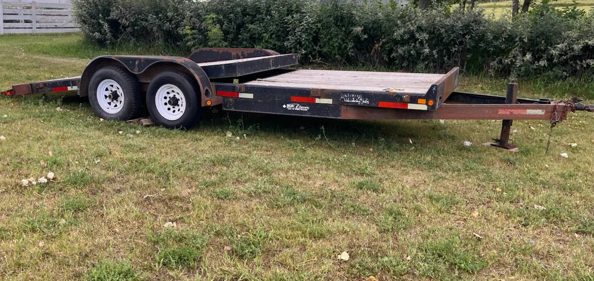 18 foot flat deck trailer with Tilt - photo 2