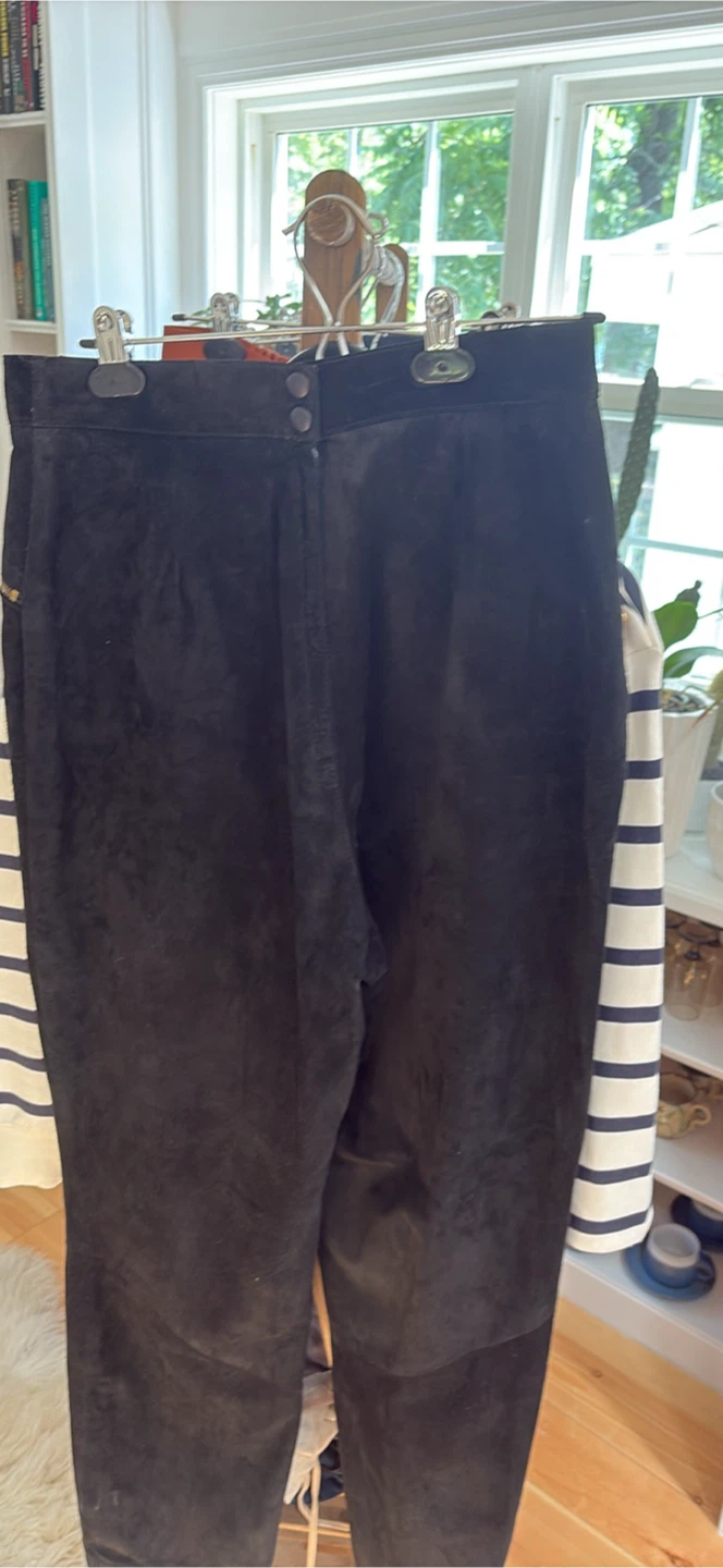 Danier Suede Pants size 10 - new - photo 4