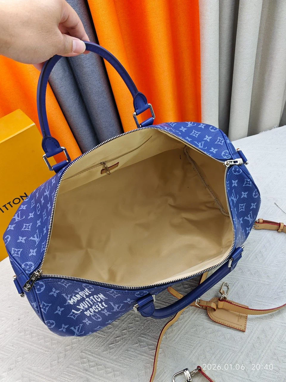 Louis Vuitton Keepall Bandouliere 50 Blue Monogram - photo 3