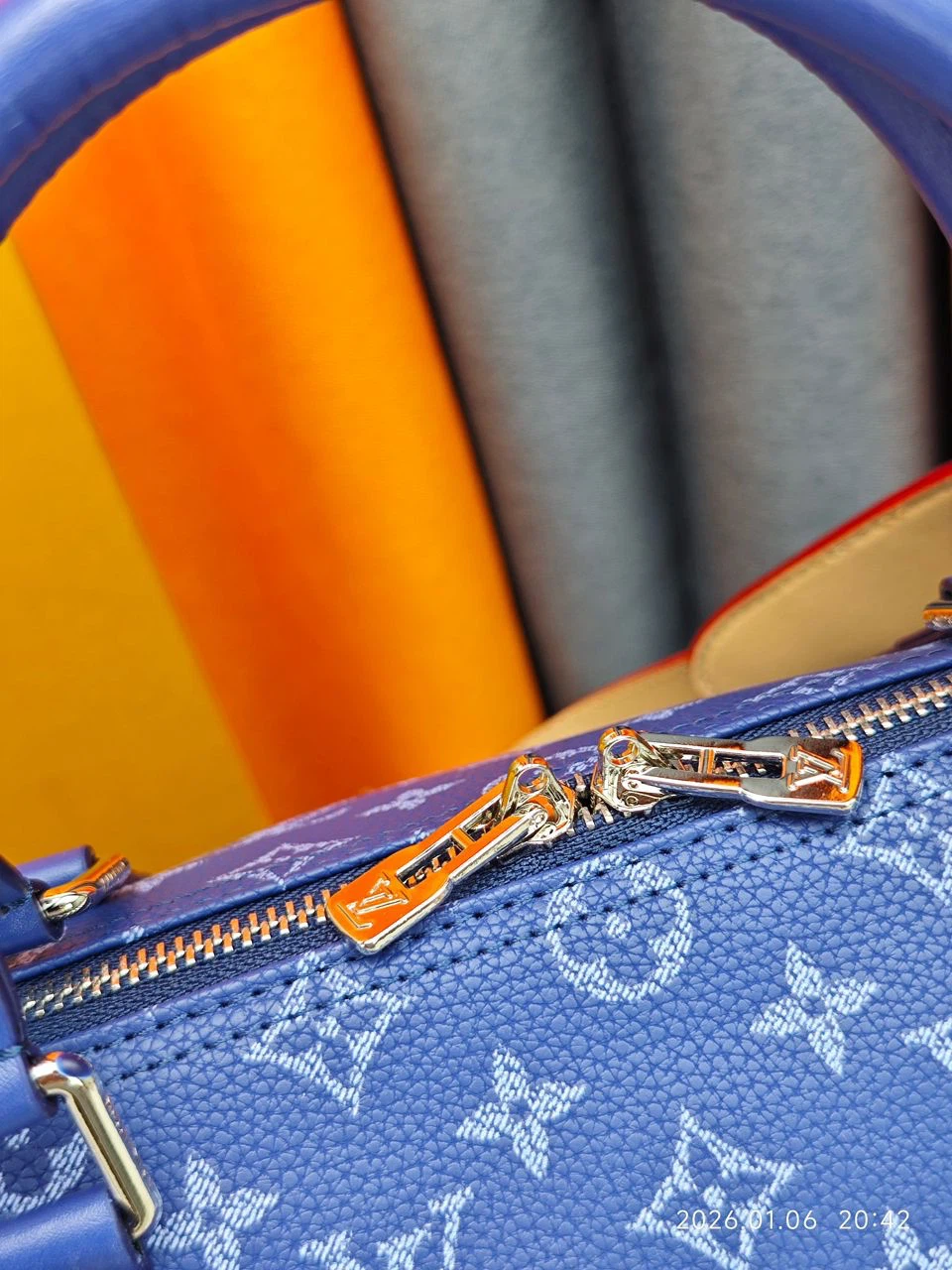 Louis Vuitton Keepall Bandouliere 50 Blue Monogram - photo 4