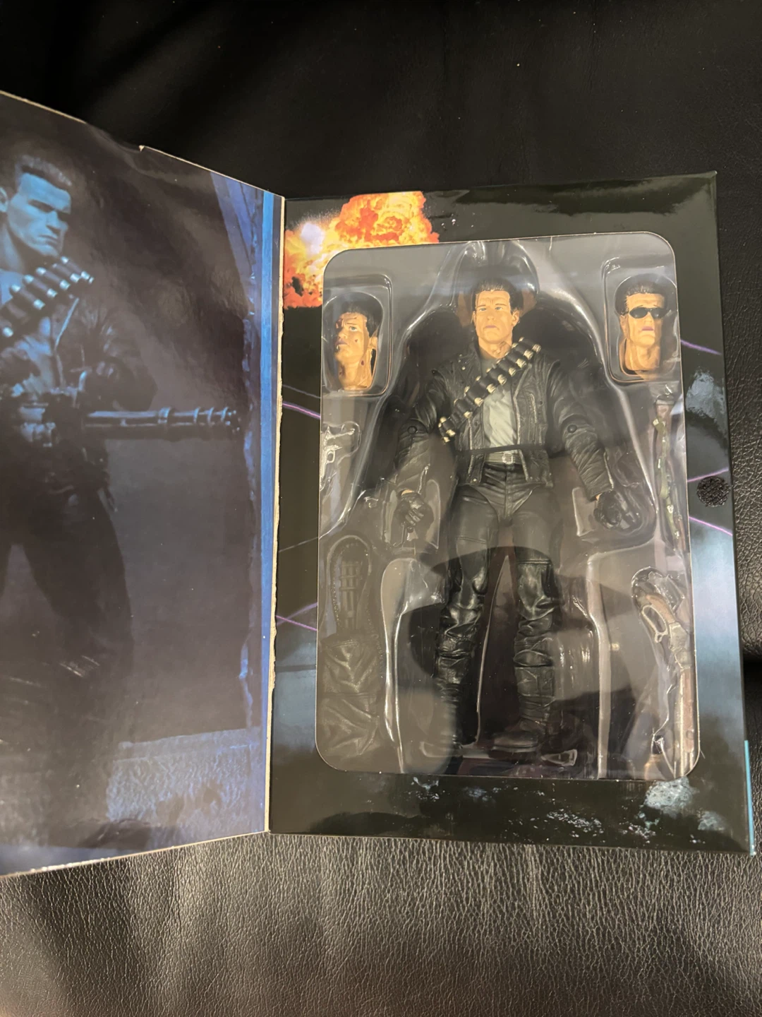 Terminator 2: Judgment Day T-800 Collector Figure - photo 2